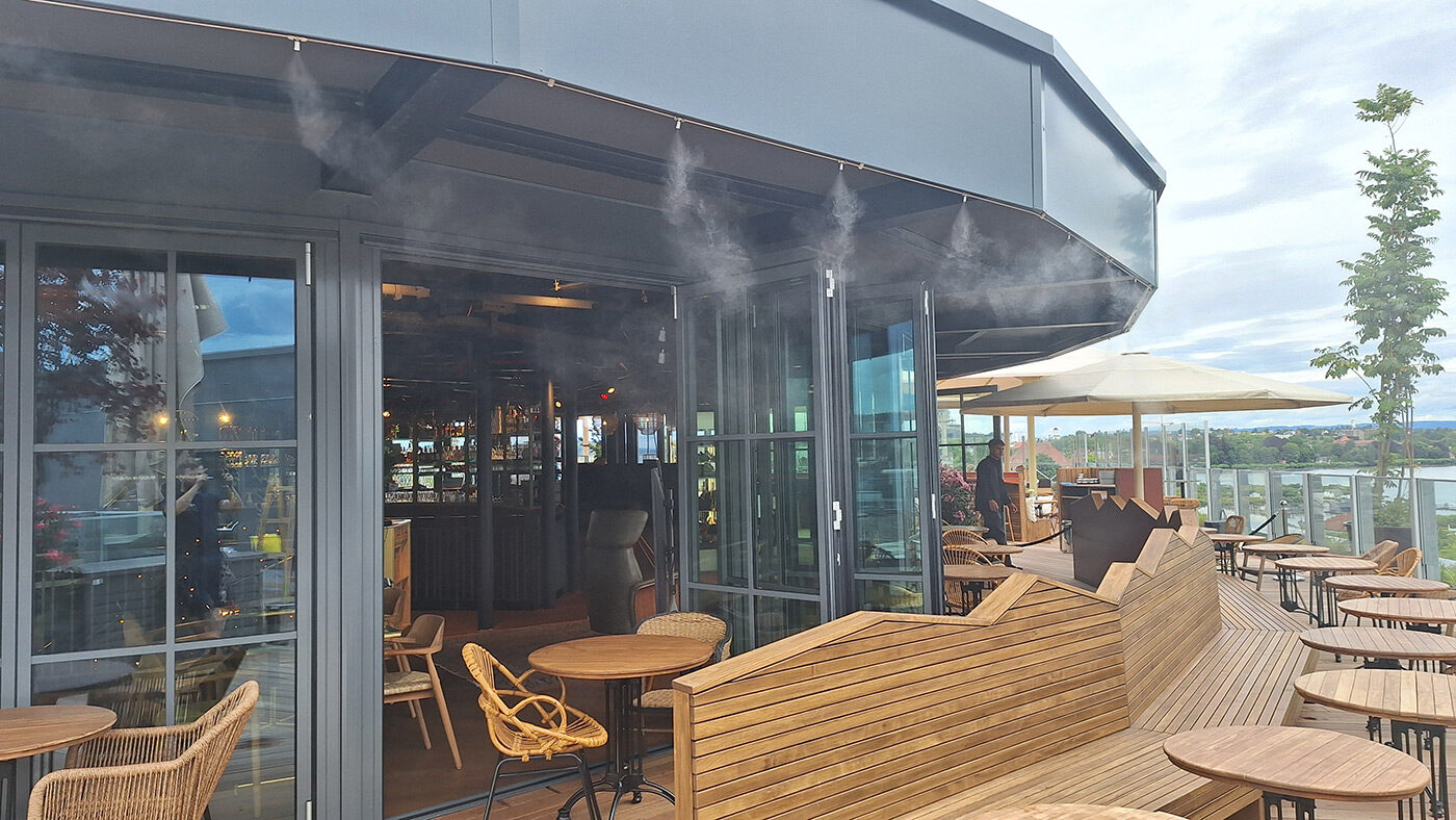 Raintime Nebelkuehlung auf der Dachterrasse Konstanz